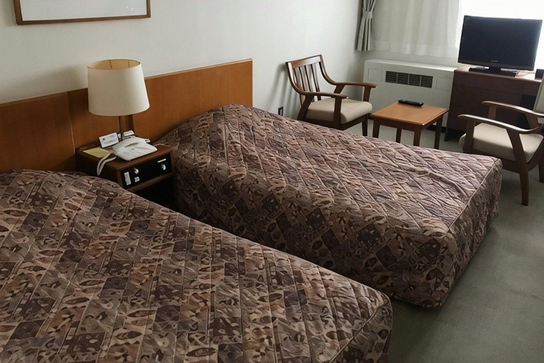 Bedroom 3, Kitaguni Grand Hotel, Rishirifuji