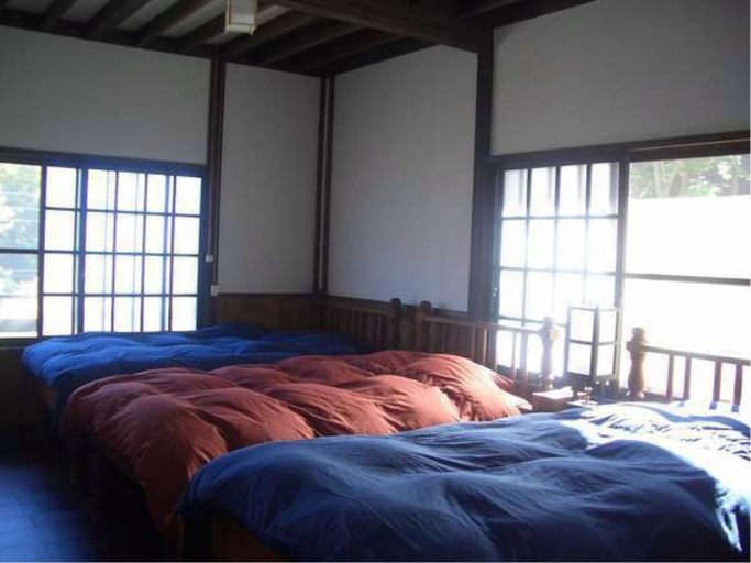 Bedroom 2, Villa Shikitei, Fujiyoshida