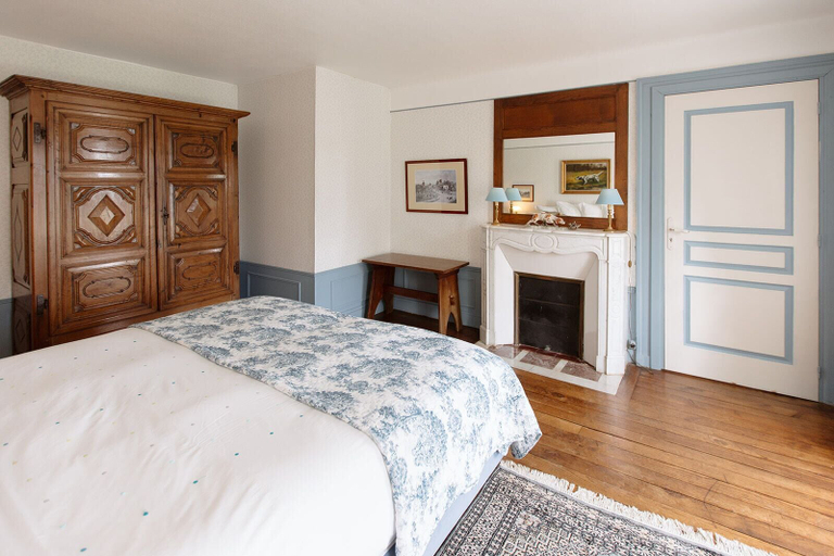 Bedroom 5, Château La Rametière, Manche