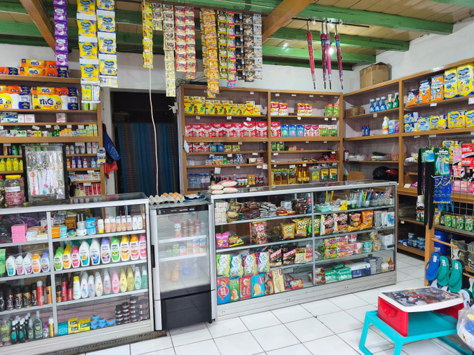Food & Drinks 4, MJR Ticketing Guest House , Manggarai