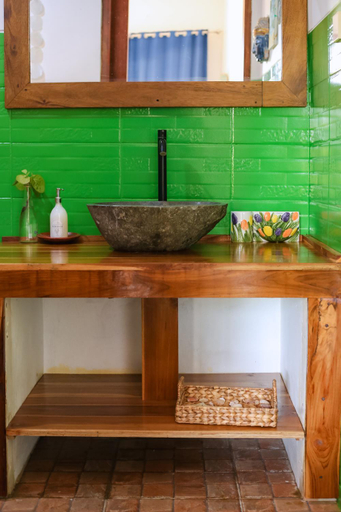 Bathroom 2, AmoreMia Boutique Hotel, Lombok