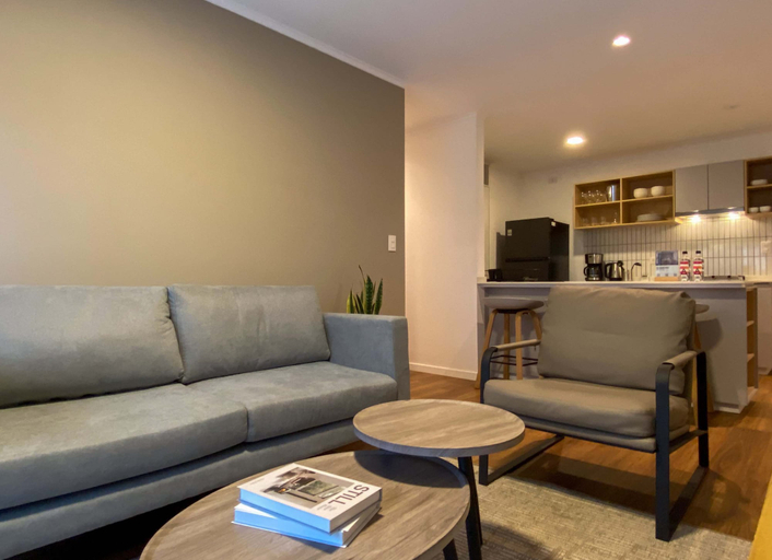 Room 3, w Design-forward 2BR w Balcony in Miraflores, Lima