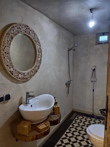 Bathroom 5, Laurier rose, Al Haouz