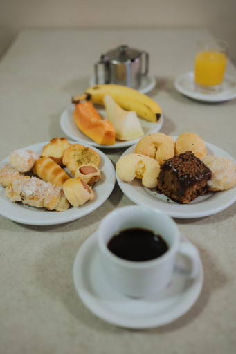 Food & Drinks 5, Hotel Nacional Service - Facil acesso a Regiao da 44 e Rodoviaria, Goiania