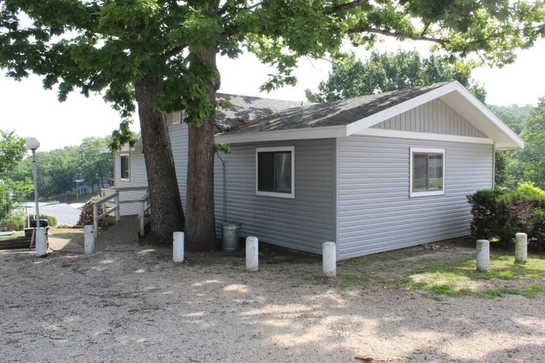 Exterior, Rock Harbor Resort and Motel, Camden