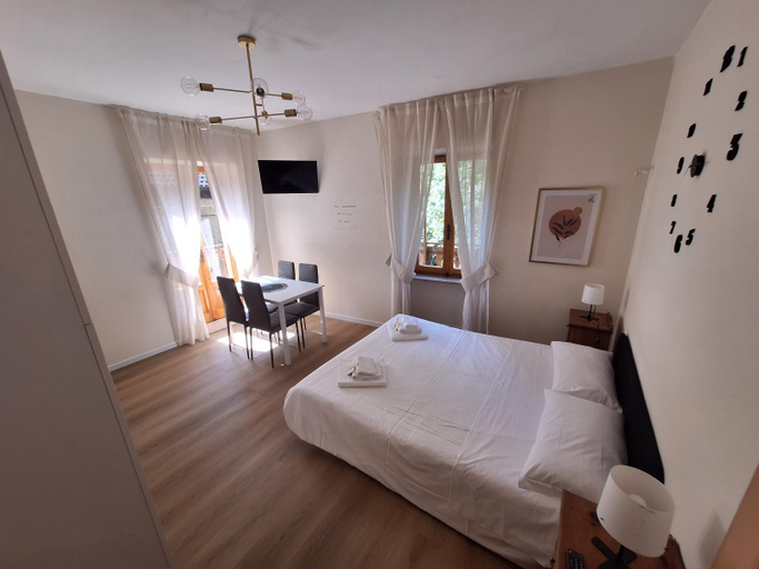 Bedroom 2, La casa del Gigante Frassino, Cuneo