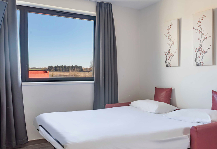 Bedroom 5, B&B HOTEL Brumath Bernolsheim, Bas-Rhin