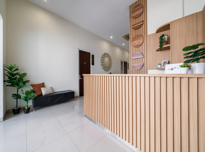 Lobby 4, Cove Amayana, Surabaya