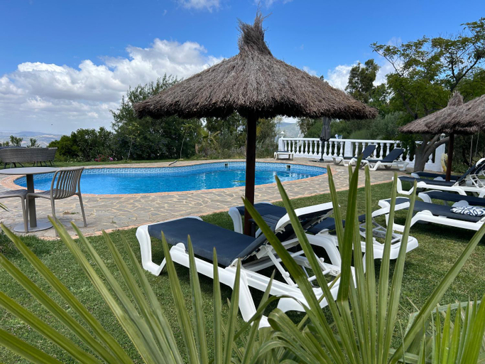 Sport & Beauty, Hacienda el Mirador - Charming casa with lake and mountain view, Cádiz