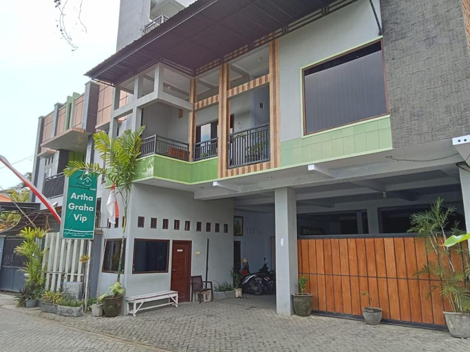 Others 5, Artha Graha VIP, Banyuwangi