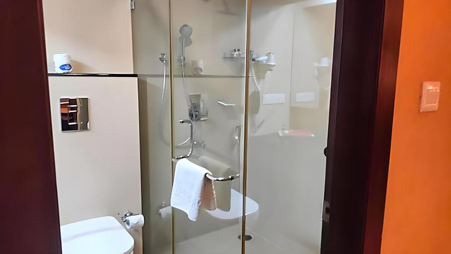 Bathroom 5, The Lily Khanapara Guwahati Assam, Kamrup Metropolitan