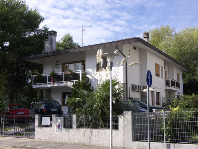 4, Quiet apartment with garden, Udine