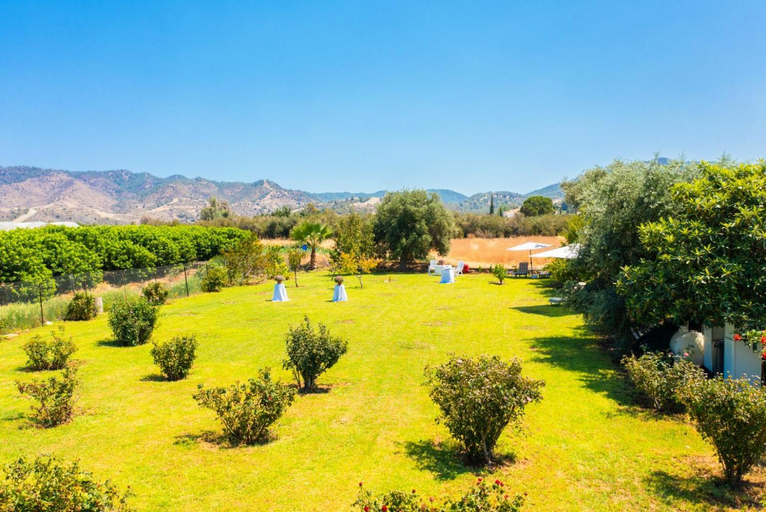 Others, Villa Olivetta