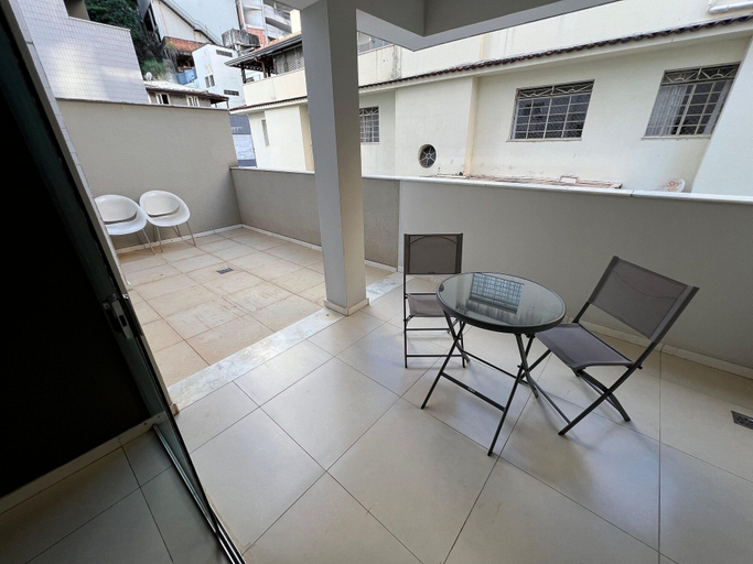 Outdoor dining 3, LK Santo Antônio 6, Belo Horizonte