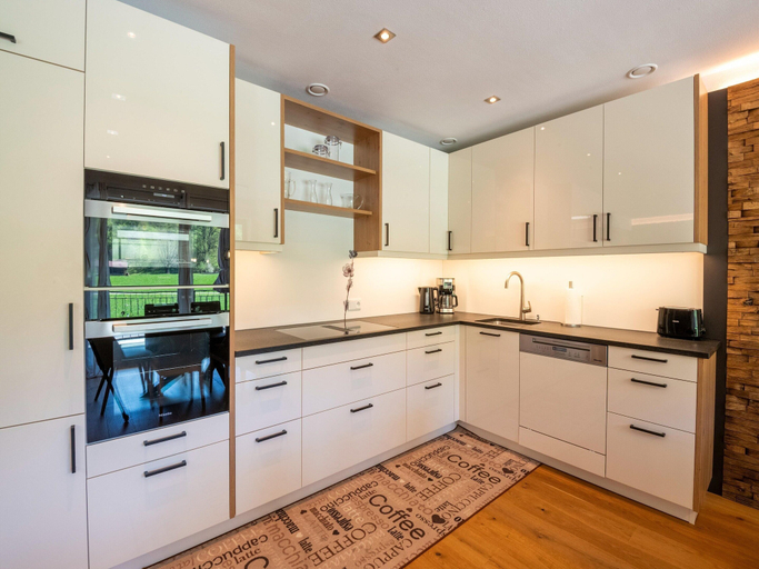 Private kitchen 2, Spacious Holiday Apartment Near Kitzbuhel, Kitzbühel