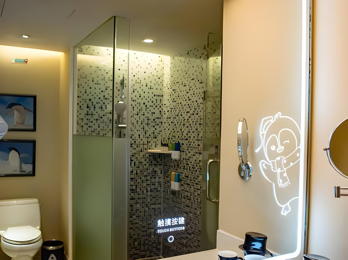 Bathroom 5, Chimelong Penguin Hotel, Zhuhai