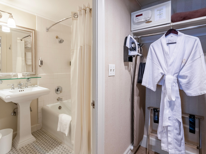 Bathroom 5, Mayflower Park Hotel, Seattle