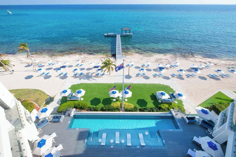 Sport & Beauty 3, Rum Point Resort