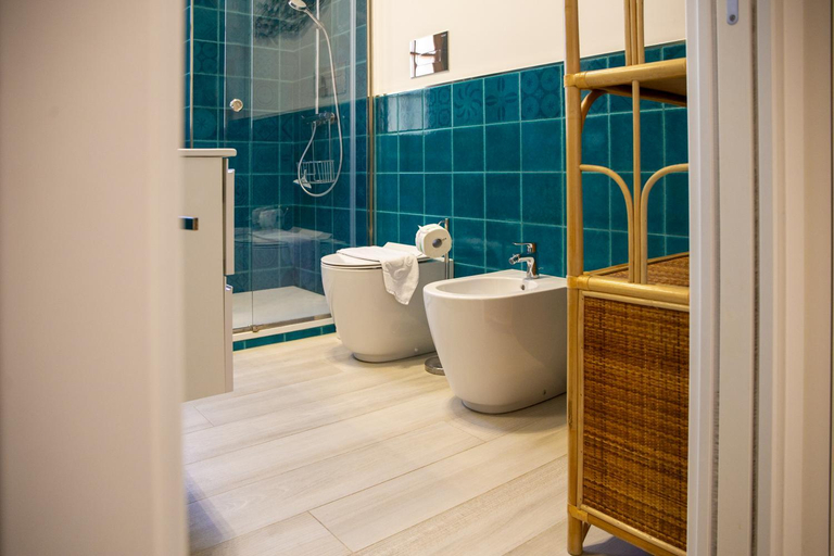 Bathroom 3, Solemar Sicilia - Villa dei due Golfi, Palermo