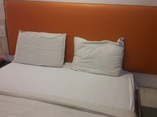 Others 4, Hotel Sonali Regency, Bhopal