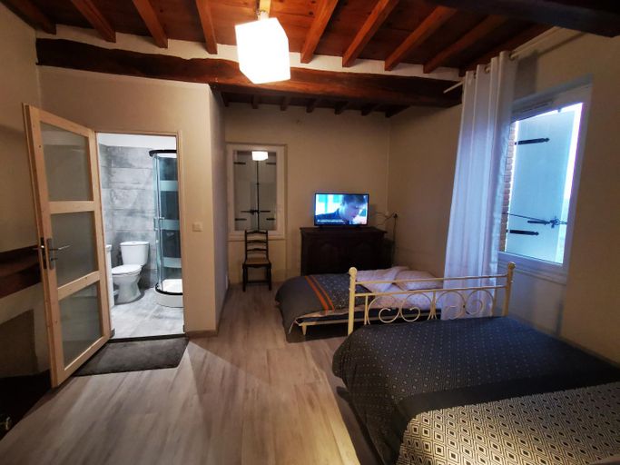 Bedroom 2, Maillas D'en Haut, Haute-Garonne