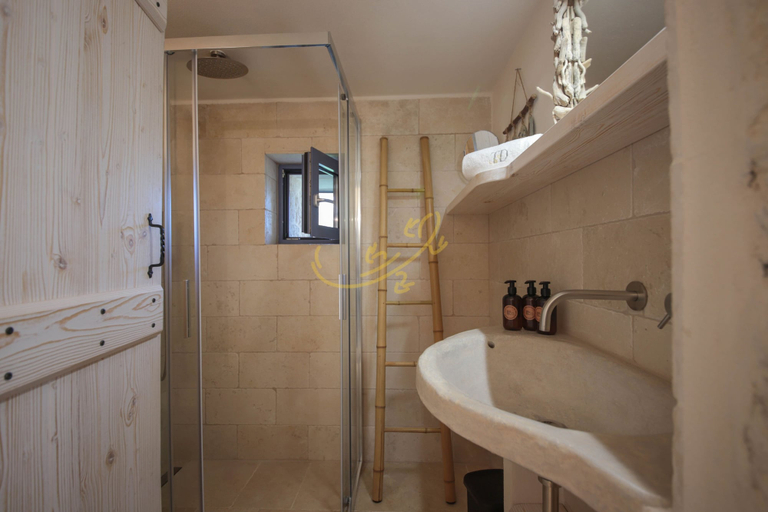 Bathroom 3, TD Villa e Trulli il Bergamotto W/pool & Med/c.., Brindisi
