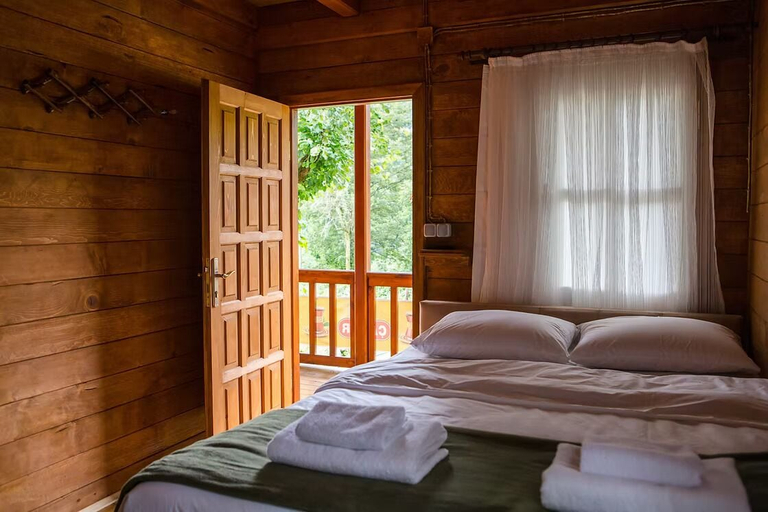 Bedroom 4, Elagza Dag Evleri, Pazar
