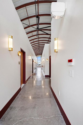 Entrance 4, The Q Inn, San Luis Obispo