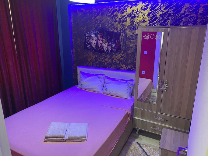 Room 4, Royal Palace boutique hotel, Buca