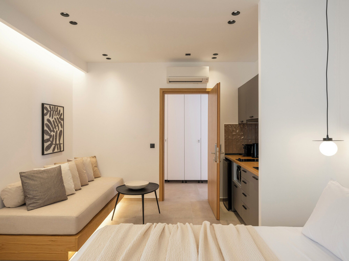 Room 2, Anemelia way of living, South Aegean