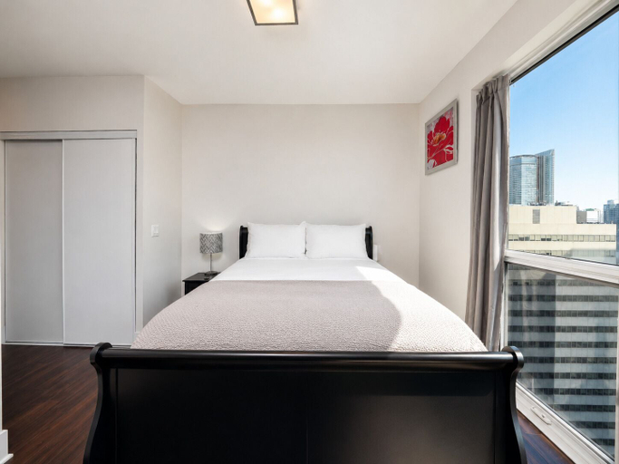 Bedroom 2, Lum The Queen, Toronto