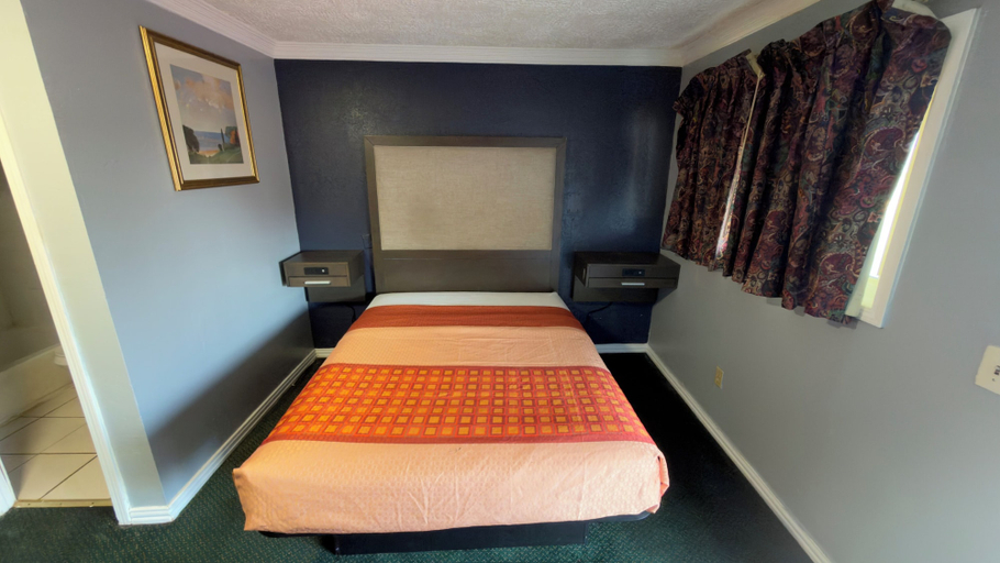 Room 5, Ada Inn & Suites, Pontotoc