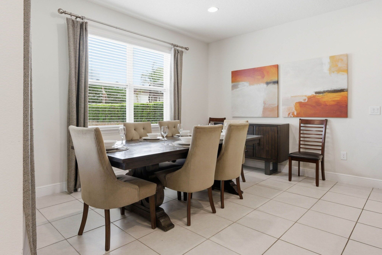 Dining room, Comfort 6BR Getaway, Private Pool, Great Location, Osceola