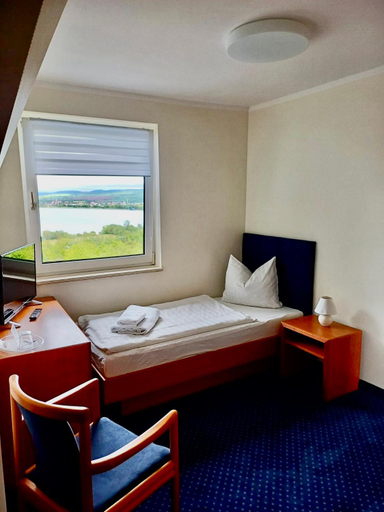 Bedroom 4, Barbarossa Hotel Kelbra, Mansfeld-Südharz