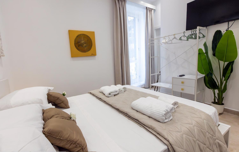Bedroom 2, Ballaro' House, Palermo