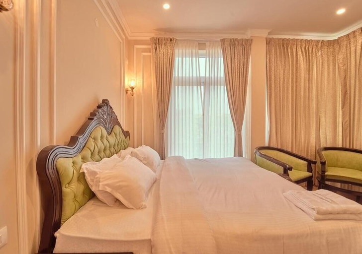 Room 4, KING PALACE BY VOYE HOMES, The Nilgiris