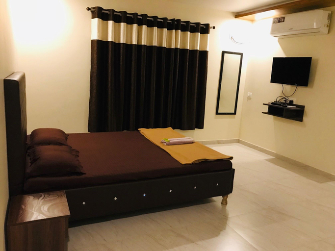 Others 5, Vickys Guest House, Sindhudurg