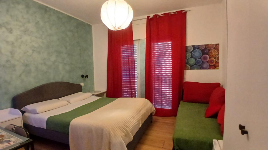Bedroom 2, ARIEL ROOMS, Napoli