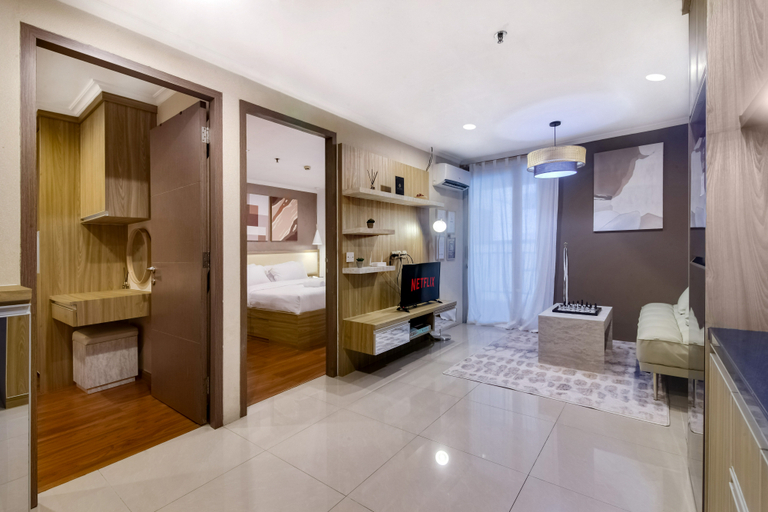 Others 4, 2BR Green Central City W/ Pool, West Jakarta