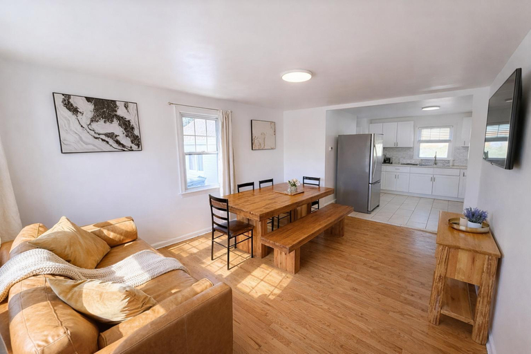 Others 5, Spacious Home with Fire Pit & Game Room Near Yale, New Haven