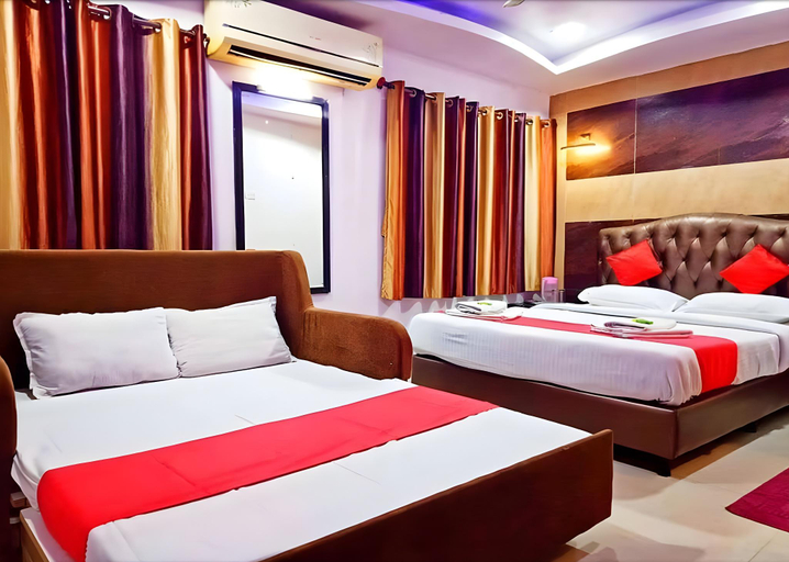 Others 5, Hotel President, Satara