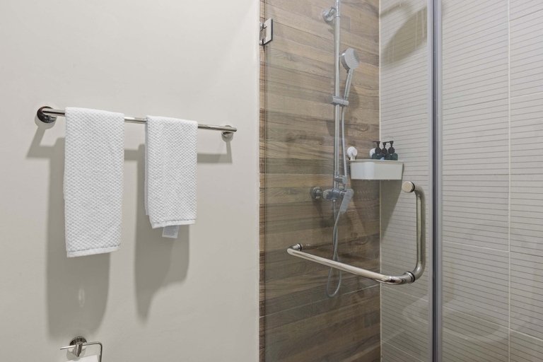 Bathroom 3, NOK Modern 1BR Apartment With Terrace in Vistacana, Salvaleon de Higuey