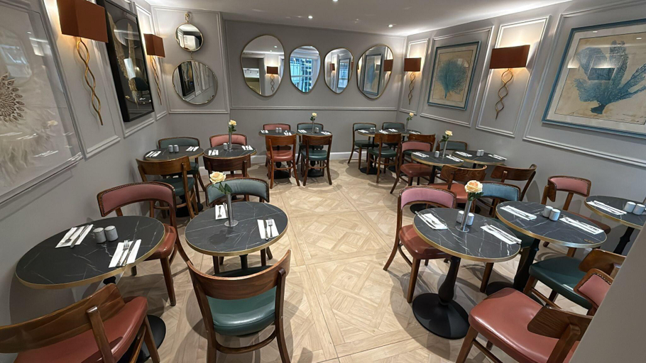 Others 4, Grand Concerto Hotel, London