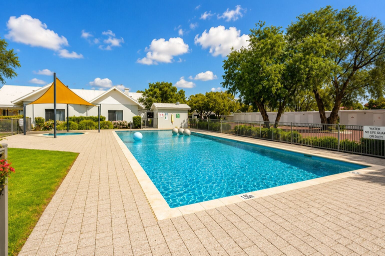 Sport & Beauty, Coastal Elegance, Busselton