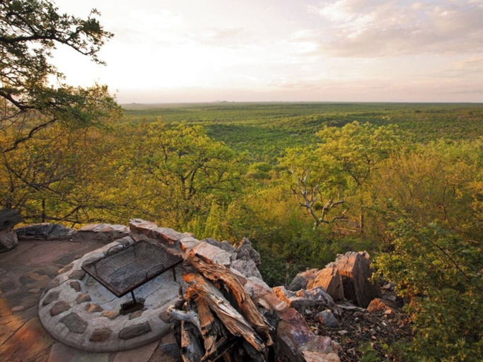 Property grounds 5, Limpopo River Lodge