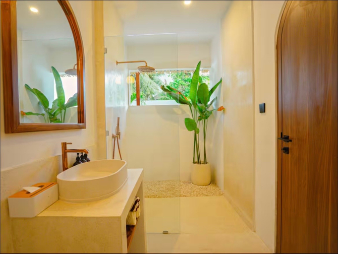 Bathroom 5, Villa Maju : 3BR Villa w/ Rice Field View & Private Pool Nuanu, Tabanan