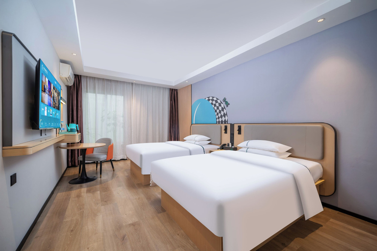 Room 2, chengshibianjieguangzhoutakecunditiezhan, Guangzhou
