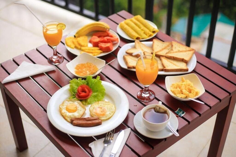 Food & Drinks, Hotel Neits, K.F.G. & G. Korale