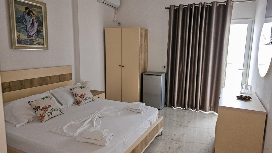 Bedroom 4, Roxhela Rooms, Sarandës