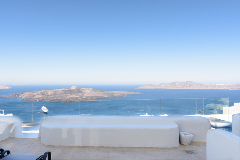 Exterior & Views, On the Cliff, South Aegean